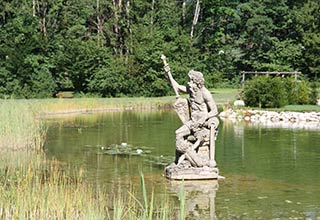 Bauunternehmen ZEBAU | Riesiger Schwimmteich