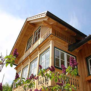 ZEBAU Zimmerei | Veranda im Salzkammergut