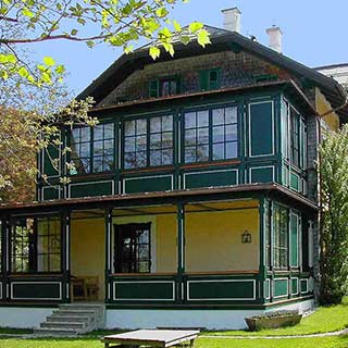 ZEBAU Zimmerei | Veranda im Salzkammergut