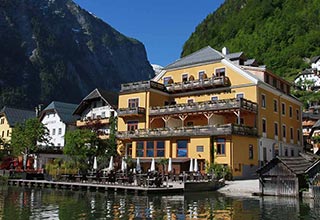 Building Company ZEBAU | Restoration and renovation of hotels in the Salzkammergut